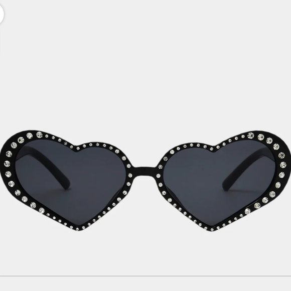 NWT Betsey Johnson Black Heart Sunglasses Rhinestone Studded - Picture 7 of 8